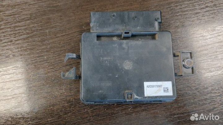 Блок управления стояночным тормозом Audi A8 D3 6.0