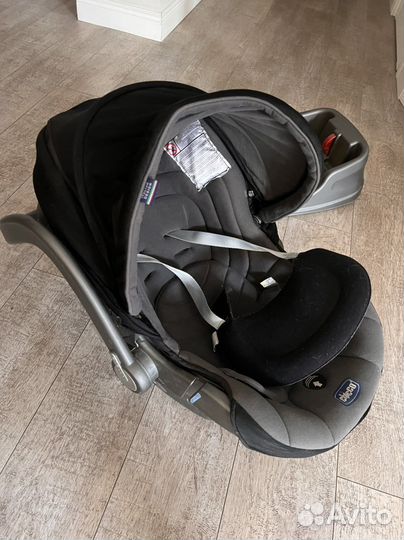 Коляска chicco 3 в 1