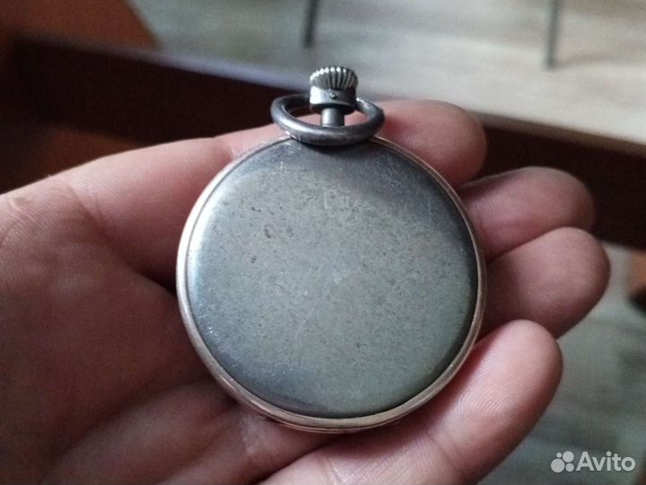 Часы Генри Мозер и К