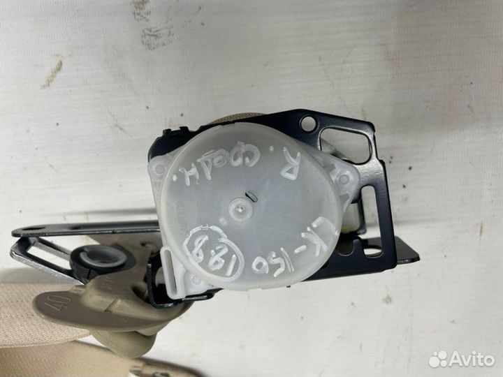 Ремень безопасности задний правый Toyota Land