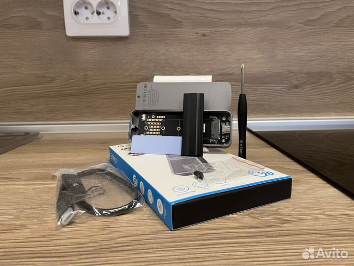 Внешний корпус/бокс для SSD M.2 NVMe Orico 20 Gbps