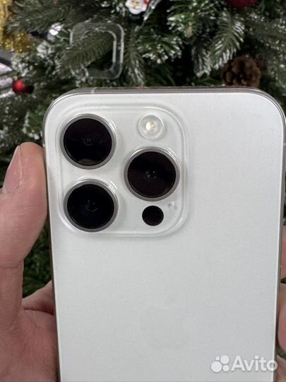 iPhone 15 Pro, 256 ГБ