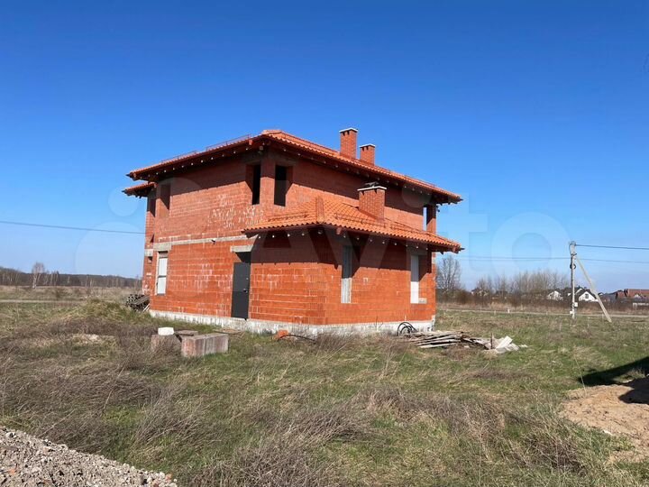 Дом 238 м² на участке 8 сот.