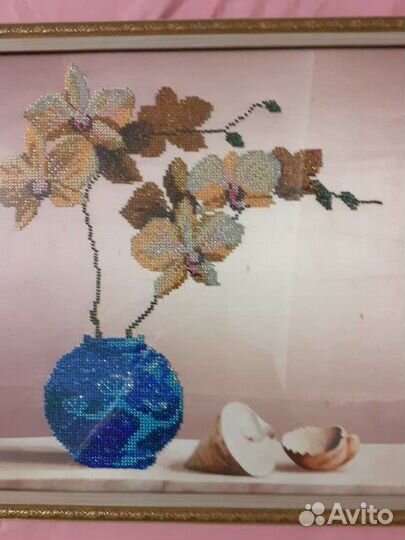 Картина вышитая бисером