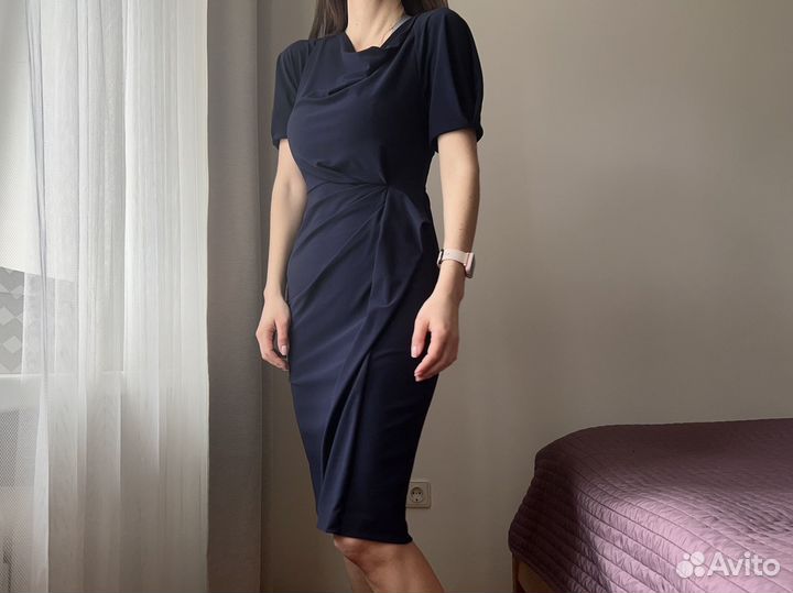 Офисное платье темно синее стретч миди 42