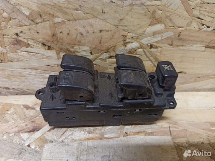 Блок управления подъемниками Mazda 6 GG