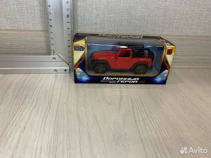 Железные машинки