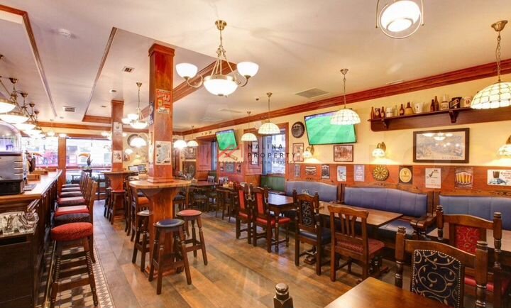 Сдам торговое помещение, 237 м²