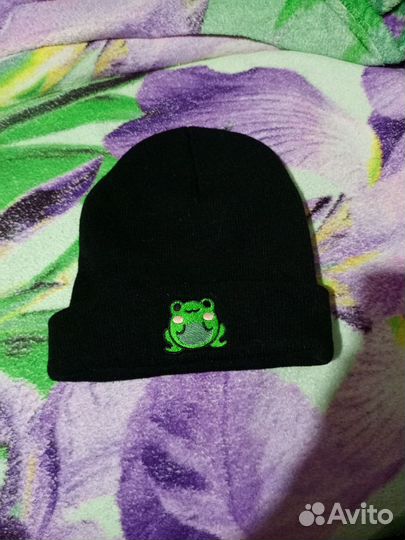 Шапка женская вязаная