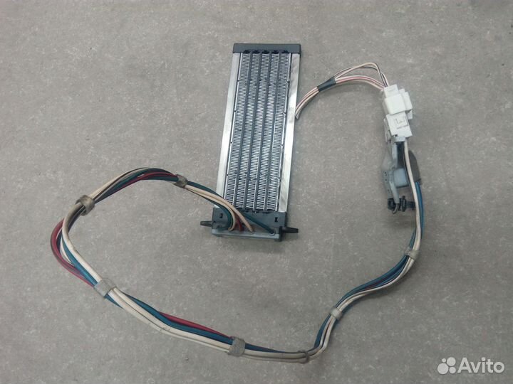 Радиатор печки Toyota Auris