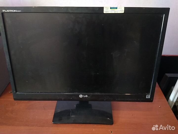 Монитор LG Flatron E2241 на запчасти