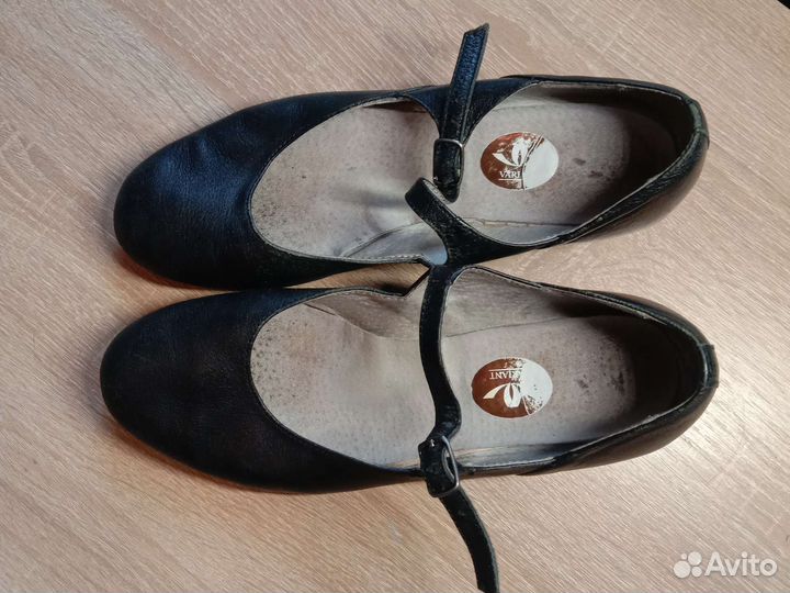 Туфли для народных танцев