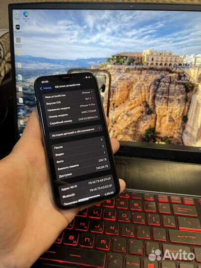 iPhone 11 Pro, 256 ГБ