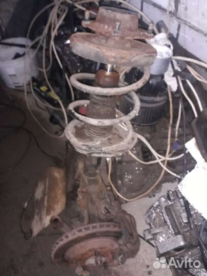 Передние Стойки