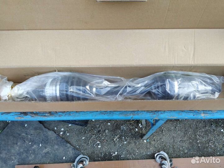 Привод левый передний lifan новый