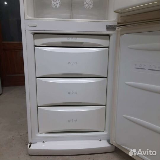 Холодильник бу LG no frost с доставкой