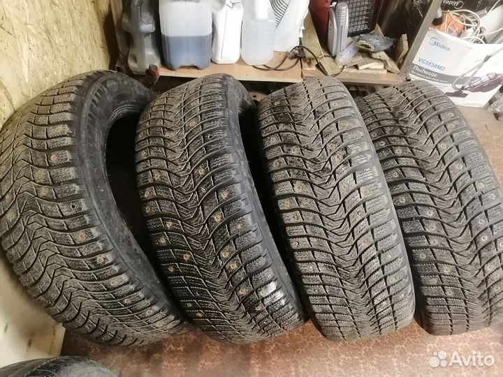Michelin X-Ice North XIN3 235/55 R17 103T