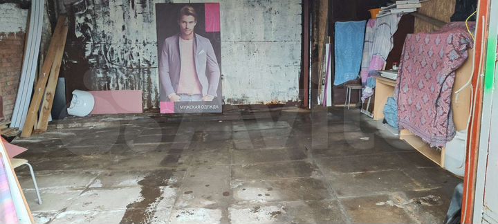 Гараж, > 30 м²