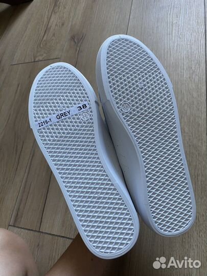Кеды белые на липучках женские 38 размер новые