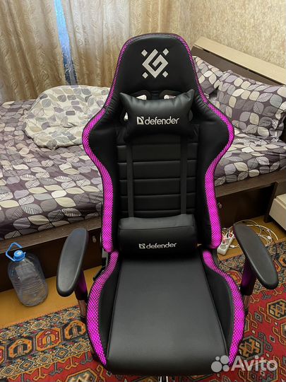 Игровое компьютерное кресло с RGB подсветкой