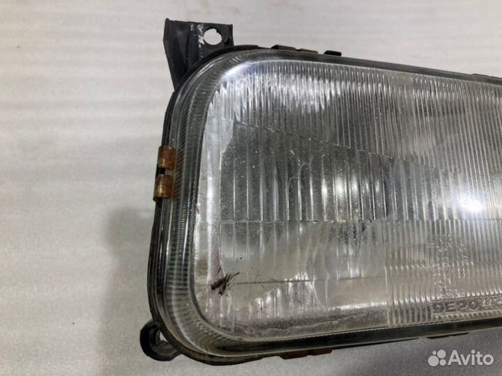 Фара правая Volkswagen Passat B3 1988-1993