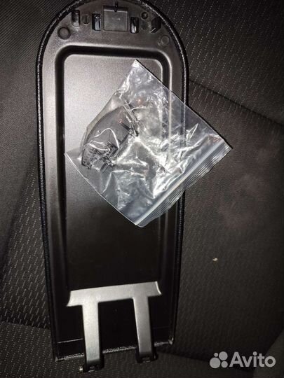 Крышка подлокотника Vag