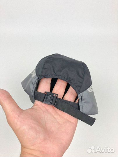 Винтажная кепка Asics Vintage