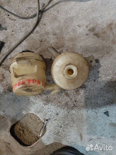 Kia Spectra бачок гидроусилителя руля