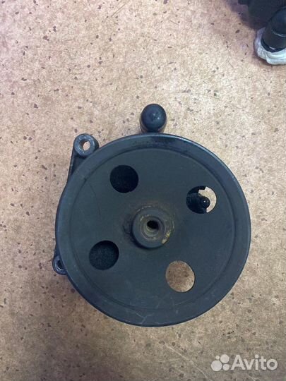 Насос гидроусилителя руля MB W163 ML 320-430 98-05