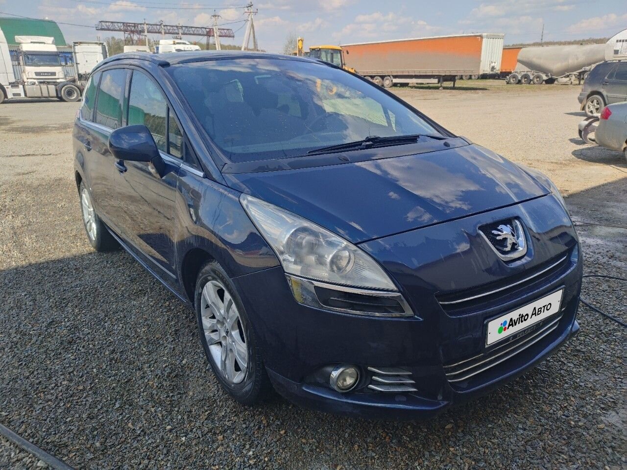 Peugeot 5008: фото из отзыва