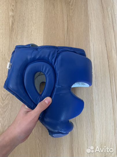 Шлем для единоборств