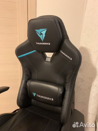 Игровое кресло thunderx3