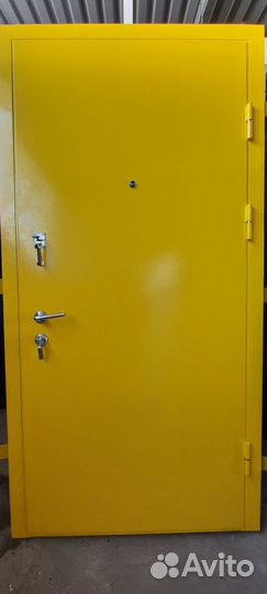 Стальная дверь с отделкой порошок и винил кожа