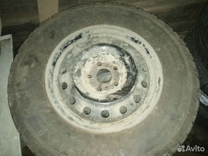 Колеса- диск штамп а резина с УАЗ 225/75 R16