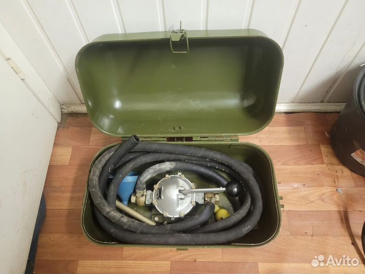 Топливоподкачивающий насос (ручной)