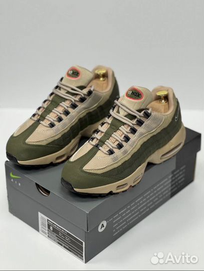 Кроссовки nike