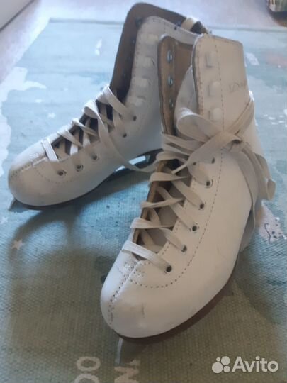 Коньки фигурные