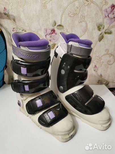Горнолыжные ботинки nordica