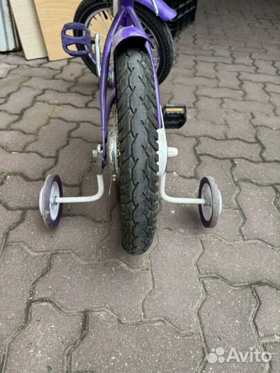 Велосипед детский 4 колесный бу