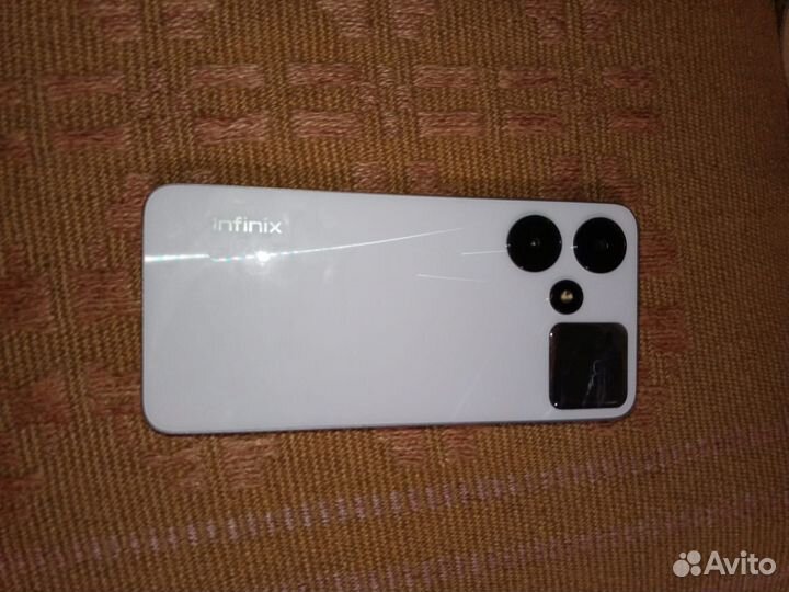 Infinix HOT 30i, 8/128 ГБ