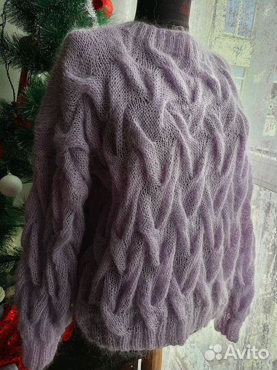 Свитер женский оверсайз