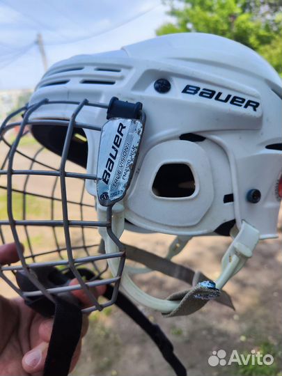 Шлем хоккейный bauer