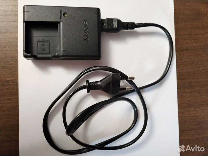 Цифровая камера Sony Cyber-shot DSC-H10