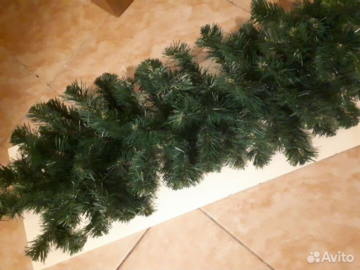 Хвойная гирлянда