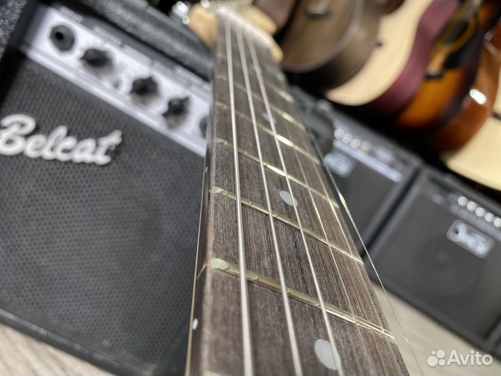 Электрогитара и комбик комплект (Новое)