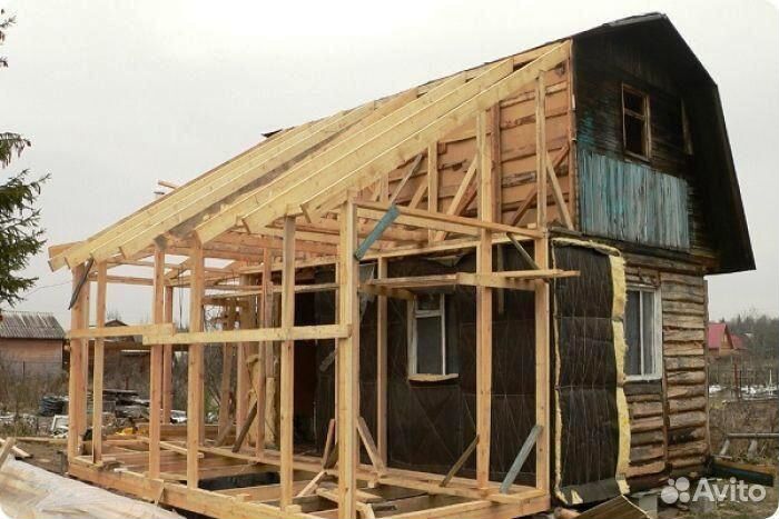 Бригада строителей, кровельные работы