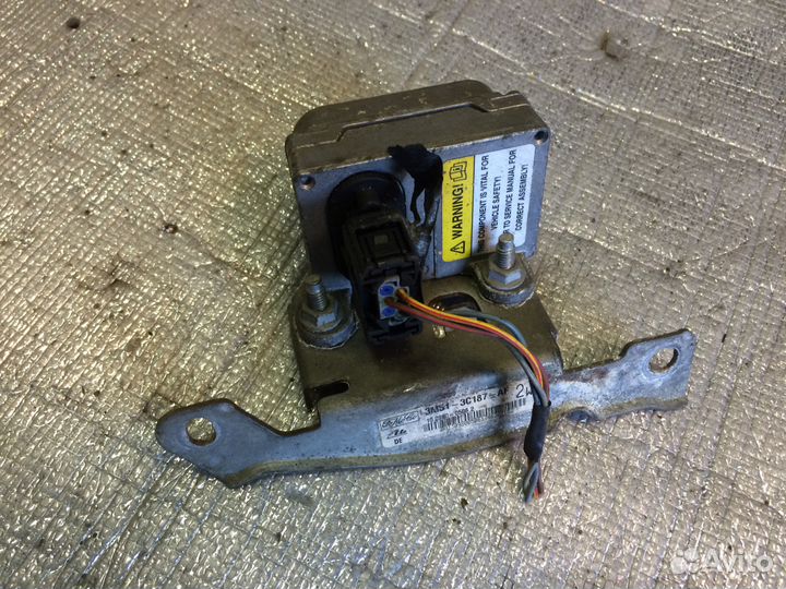 Датчик ускорения Мазда, Форд, Вольво Б/у