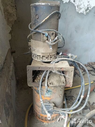 Электродвигатели Штабелёр балканкар (запчасти)