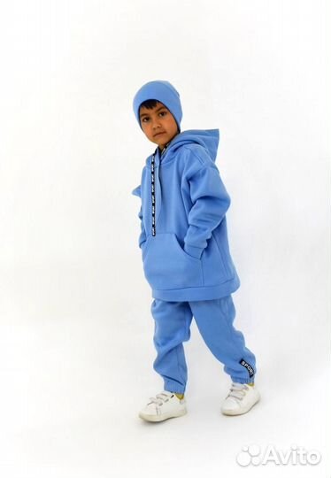 Спортивные детские костюмы