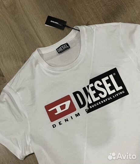 Футболка diesel